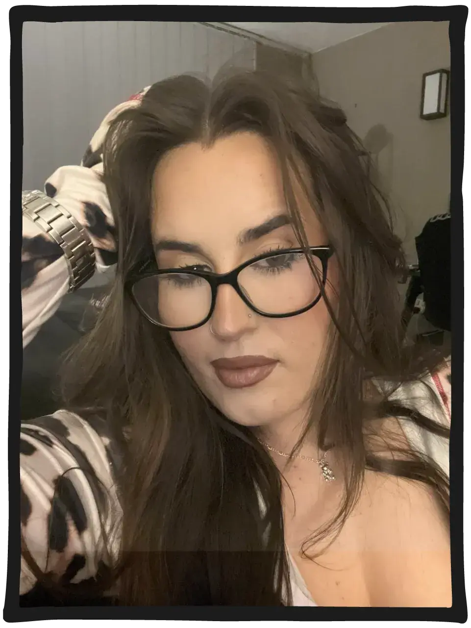 Portrait of artist Anna McPhee, collaborator with Aether Brewing on the Mass Euphoria West Coast IPA.